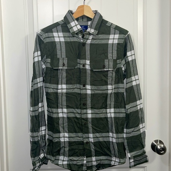 Green Flannel Shirts For Men Size (30-32) - Picture 3 of 3